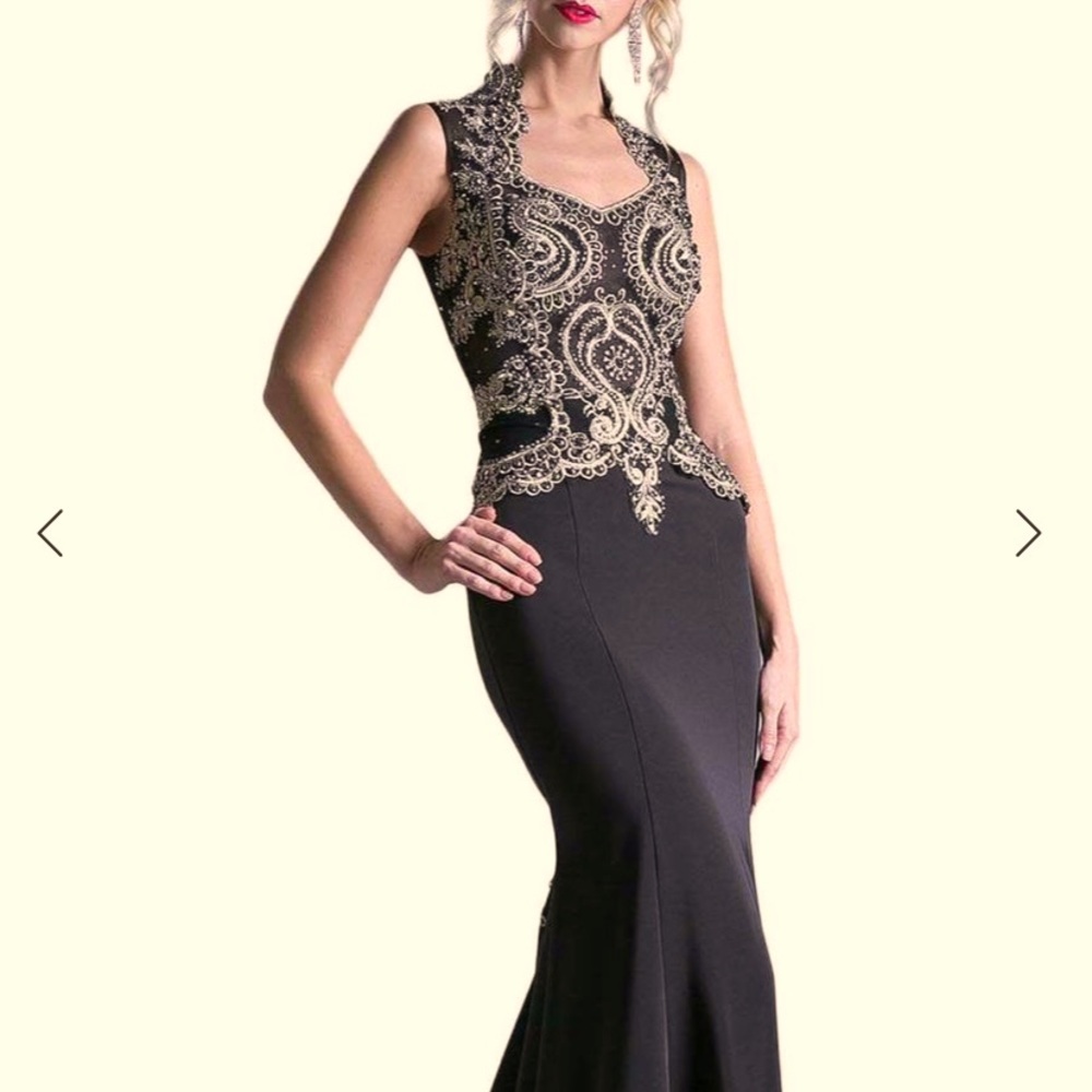 Queen Anne, Long gown by Cinderella Divine